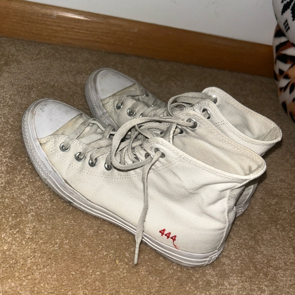 Converse High-Top Sneakers in Off-White with Red Detail